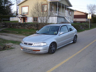 Illustration for article titled Acura EL Hatch Conversion?